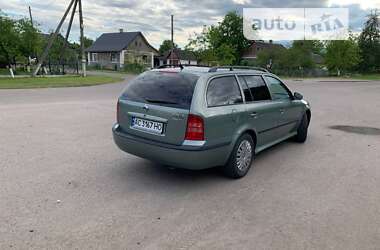 Универсал Skoda Octavia 2003 в Турийске