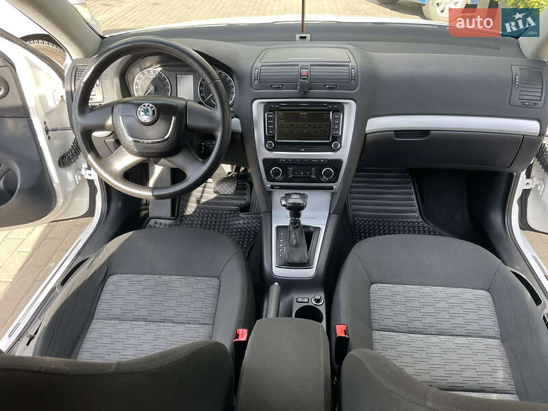 Универсал Skoda Octavia 2011 в Ужгороде