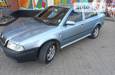 Ліфтбек Skoda Octavia 2003 в Одесі