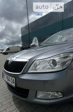 Універсал Skoda Octavia 2012 в 