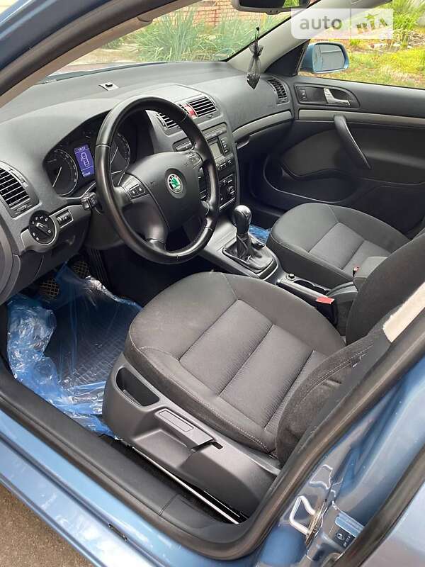 Універсал Skoda Octavia 2008 в Харкові