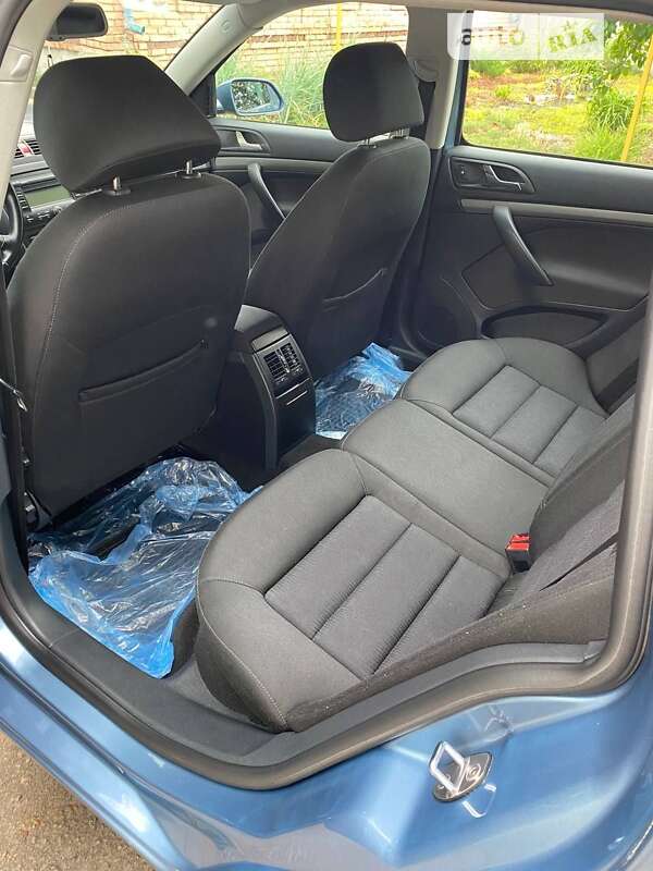 Універсал Skoda Octavia 2008 в Харкові