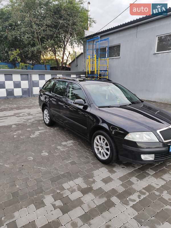 Универсал Skoda Octavia 2005 в Староконстантинове