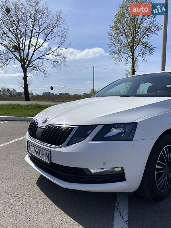 Лифтбек Skoda Octavia 2018 в Луцке