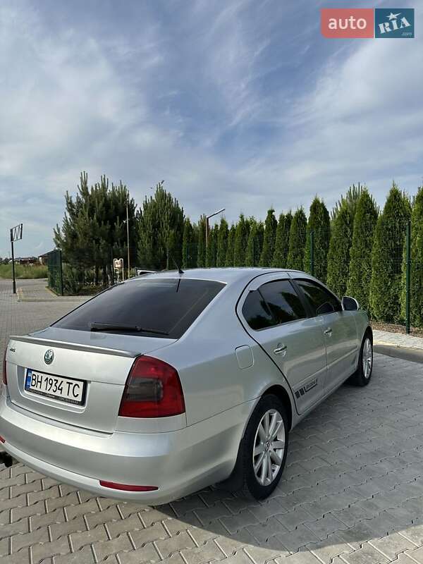 Лифтбек Skoda Octavia 2012 в Одессе