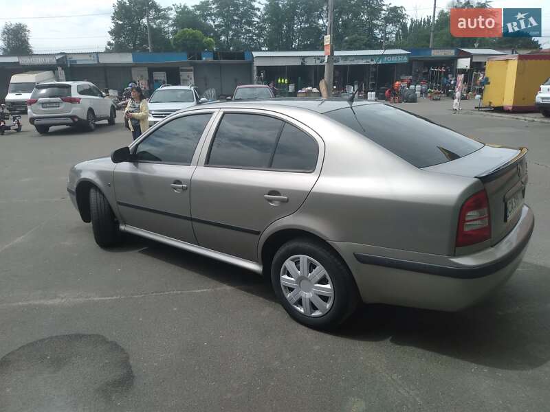 Ліфтбек Skoda Octavia 2010 в Черкасах