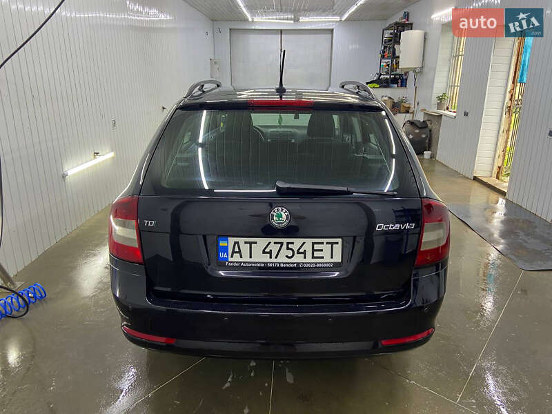 Универсал Skoda Octavia 2012 в Ивано-Франковске