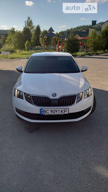 Ліфтбек Skoda Octavia 2020 в Бориславі