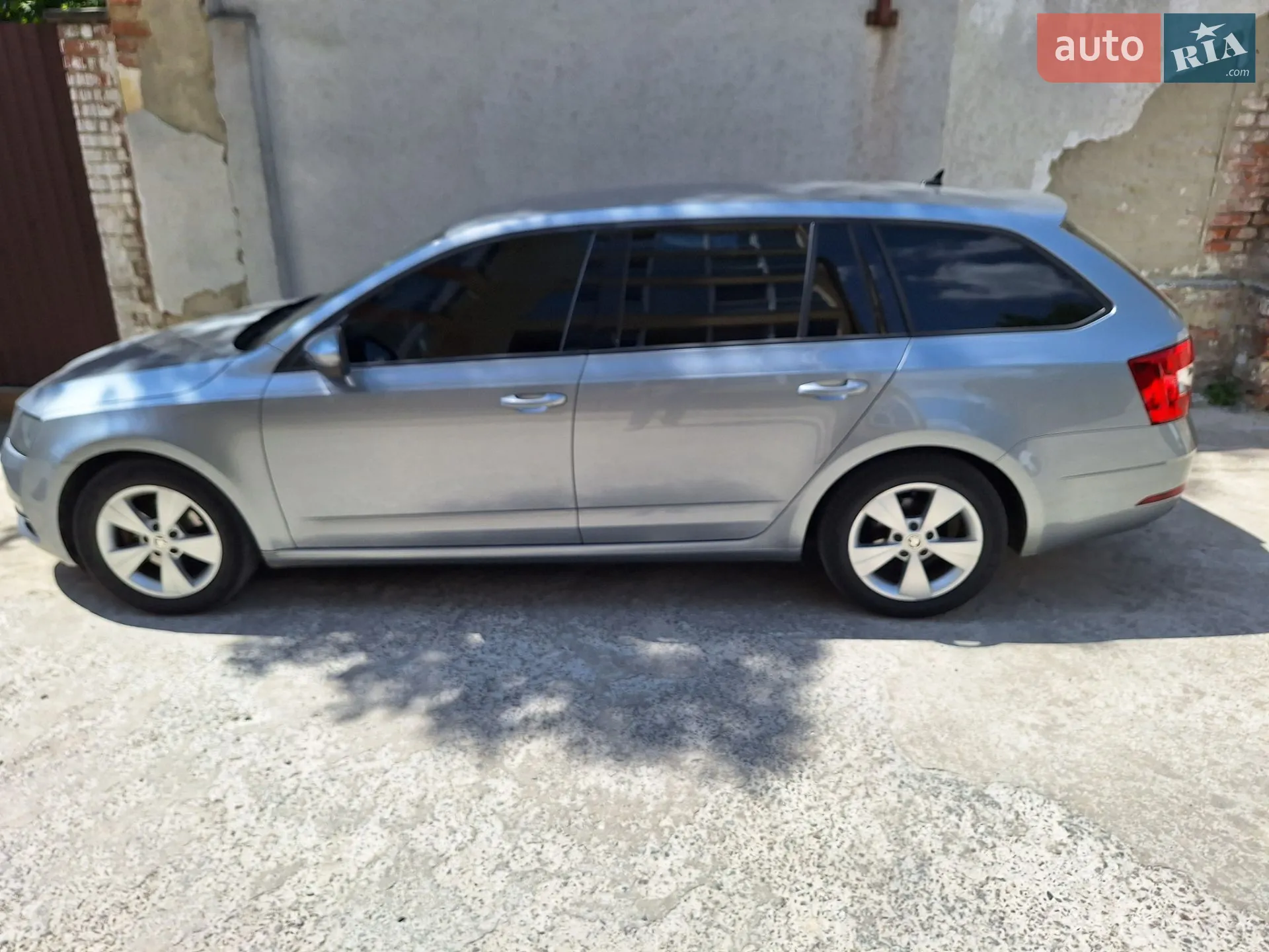 2018 Skoda Octavia - фото 1