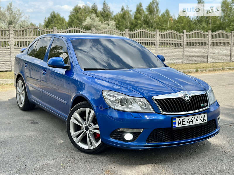 Ліфтбек Skoda Octavia 2011 в Дніпрі