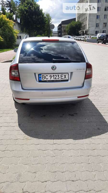 Універсал Skoda Octavia 2012 в Львові фото 4 Універсал Skoda Octavia 2012 в Львові