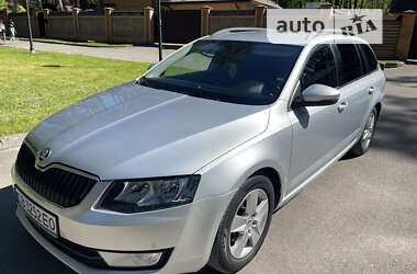 Универсал Skoda Octavia 2014 в Чернигове