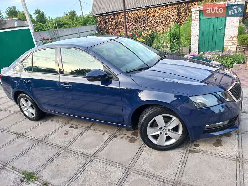 Ліфтбек Skoda Octavia 2017 в Чернігові