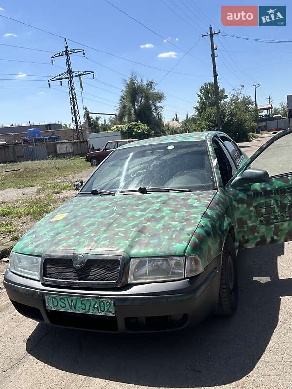 Лифтбек Skoda Octavia 2001 в Кривом Роге
