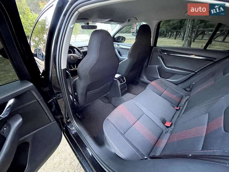 Лифтбек Skoda Octavia 2017 в Славуте