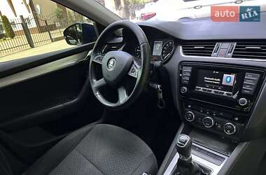 Лифтбек Skoda Octavia 2013 в 