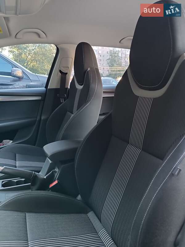 Універсал Skoda Octavia 2019 в Запоріжжі