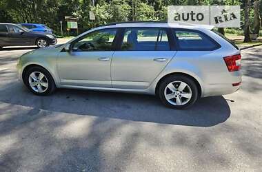 Универсал Skoda Octavia 2013 в Луцке