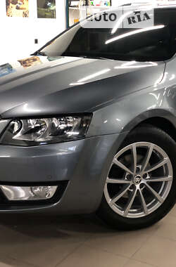 Универсал Skoda Octavia 2013 в Иршаве