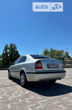 Ліфтбек Skoda Octavia 2004 в Харкові