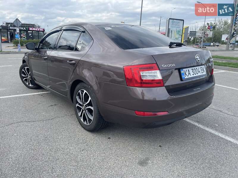 Лифтбек Skoda Octavia 2015 в Киеве фото 5 Лифтбек Skoda Octavia 2015 в Киеве