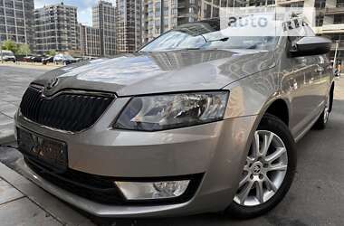 Лифтбек Skoda Octavia 2014 в Киеве