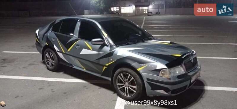 Лифтбек Skoda Octavia 2005 в Новых Санжарах