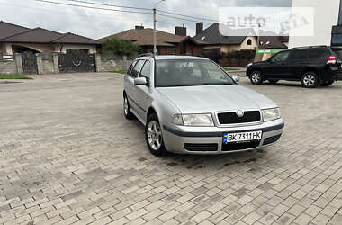 Універсал Skoda Octavia 2002 в Рівному