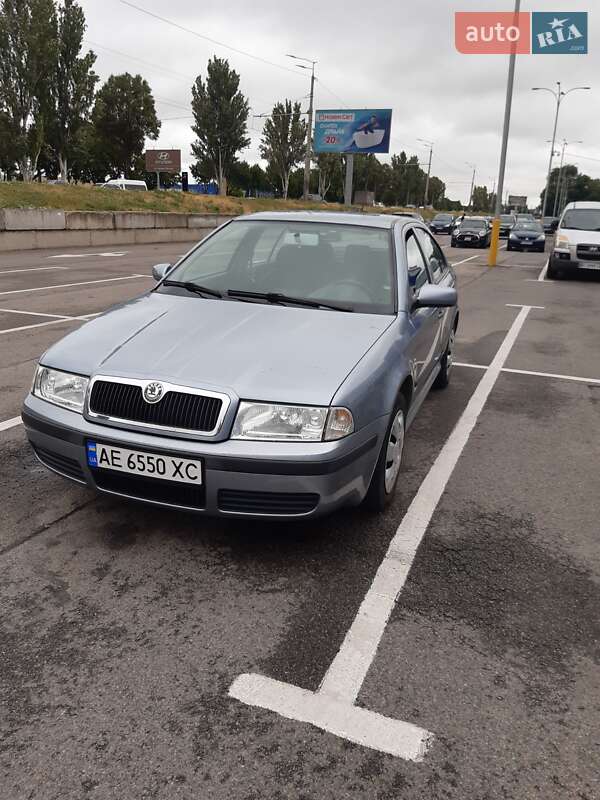 Ліфтбек Skoda Octavia 2004 в Дніпрі