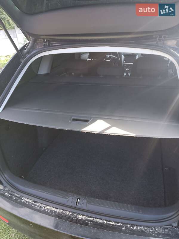 Универсал Skoda Octavia 2009 в Львове