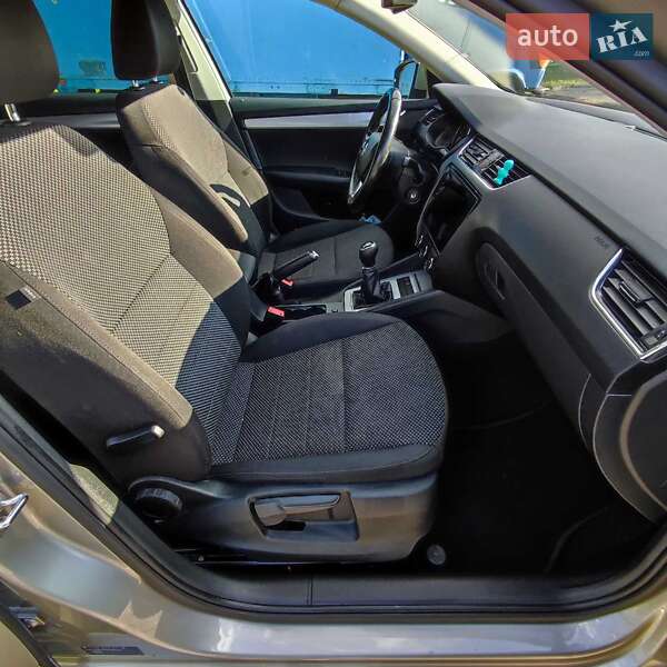 Універсал Skoda Octavia 2016 в Рівному фото 3 Універсал Skoda Octavia 2016 в Рівному