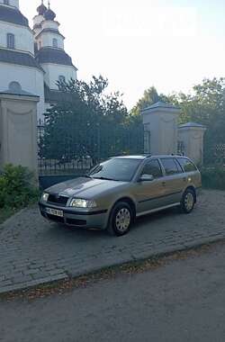 Універсал Skoda Octavia 2009 в Новомосковську