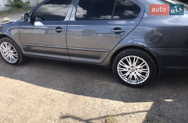 Лифтбек Skoda Octavia 2011 в 