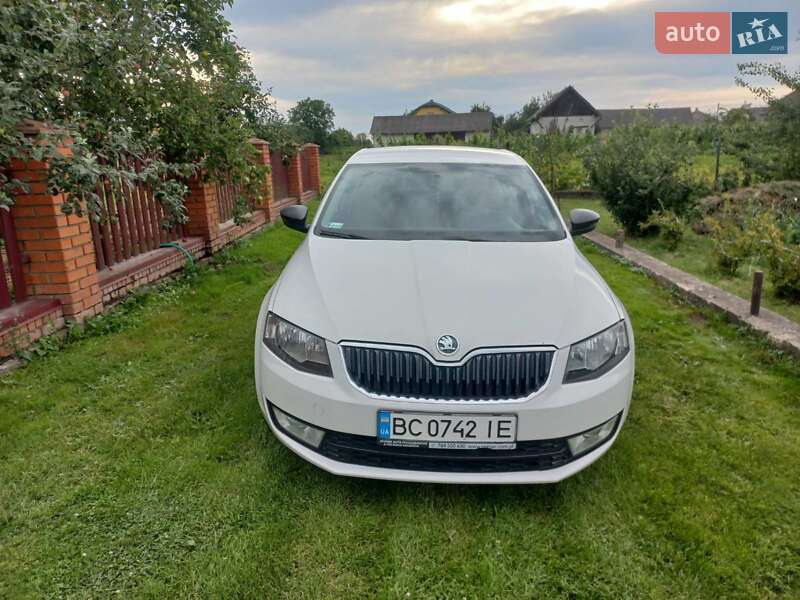 Лифтбек Skoda Octavia 2014 в Стрые
