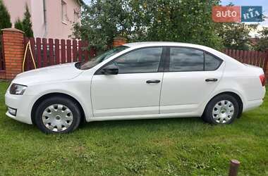 Лифтбек Skoda Octavia 2014 в Стрые