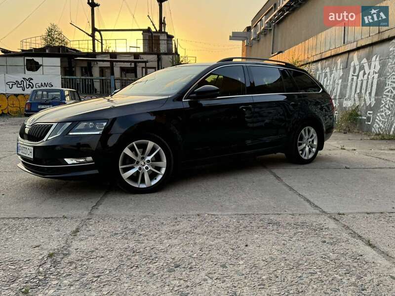 Универсал Skoda Octavia 2018 в Запорожье