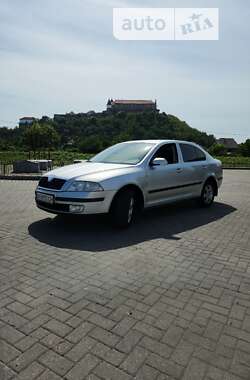 Лифтбек Skoda Octavia 2007 в Мукачево