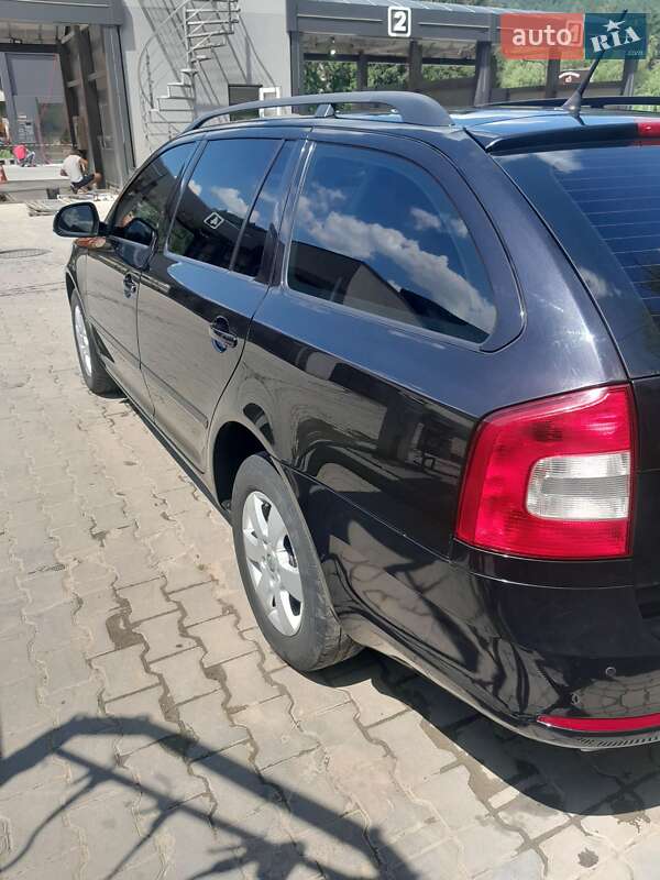 Універсал Skoda Octavia 2011 в Яремчі