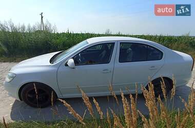 Ліфтбек Skoda Octavia 2011 в 