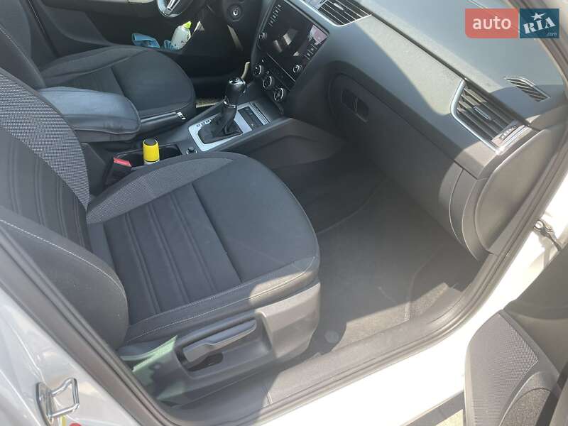 Универсал Skoda Octavia 2018 в Ровно
