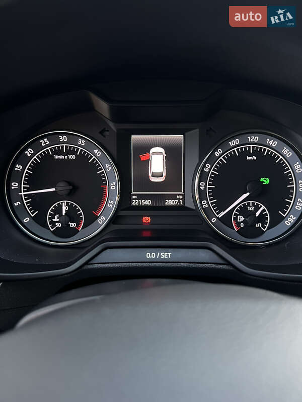 Універсал Skoda Octavia 2015 в Житомирі