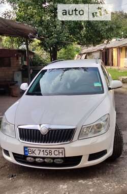 Універсал Skoda Octavia 2009 в Млиніві