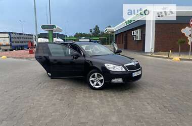 Універсал Skoda Octavia 2010 в Луцьку