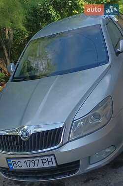Лифтбек Skoda Octavia 2010 в 