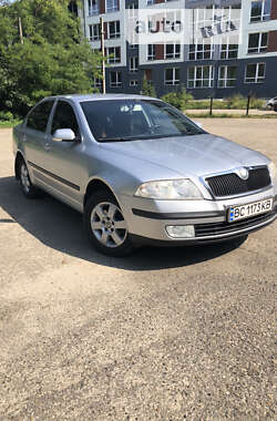 Лифтбек Skoda Octavia 2008 в Львове