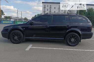 Универсал Skoda Octavia 2010 в Тернополе