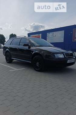 Универсал Skoda Octavia 2010 в Тернополе