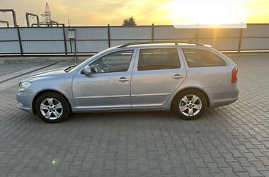 Універсал Skoda Octavia 2010 в Луцьку