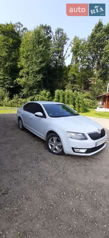 Лифтбек Skoda Octavia 2016 в Тячеве