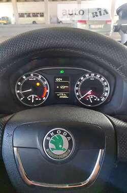 Лифтбек Skoda Octavia 2011 в Киеве